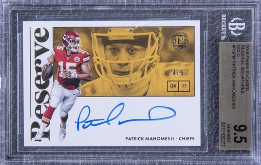 2018 Panini Encased Reserve Signatures Gold #RSPM Patrick Mahomes II Signed Card (#4/5) - BGS GEM MINT 9.5/BGS 10
